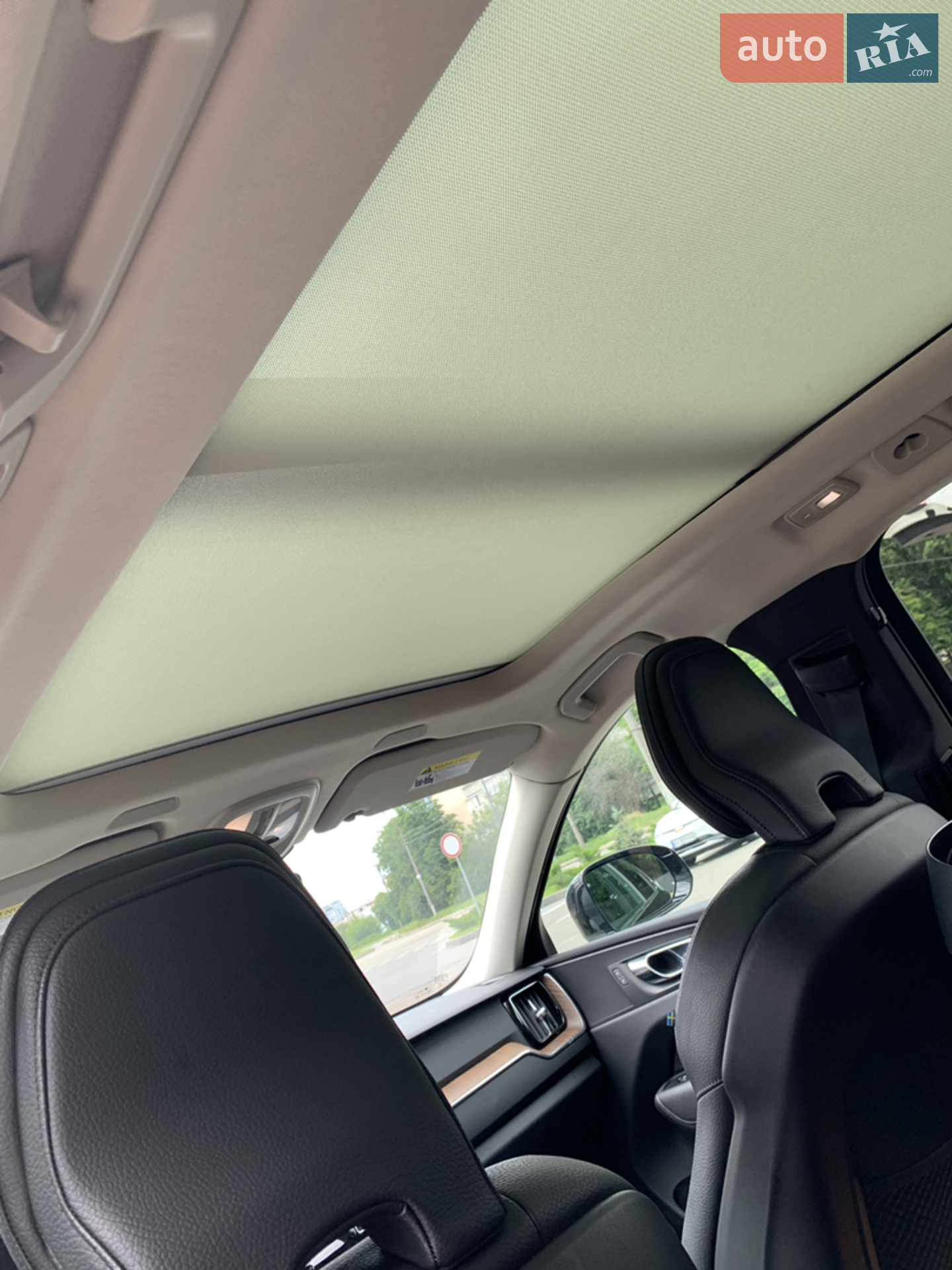 Volvo XC60 2021 VIN YV4L12DK9N1905627 фото оголошення 22 з 32