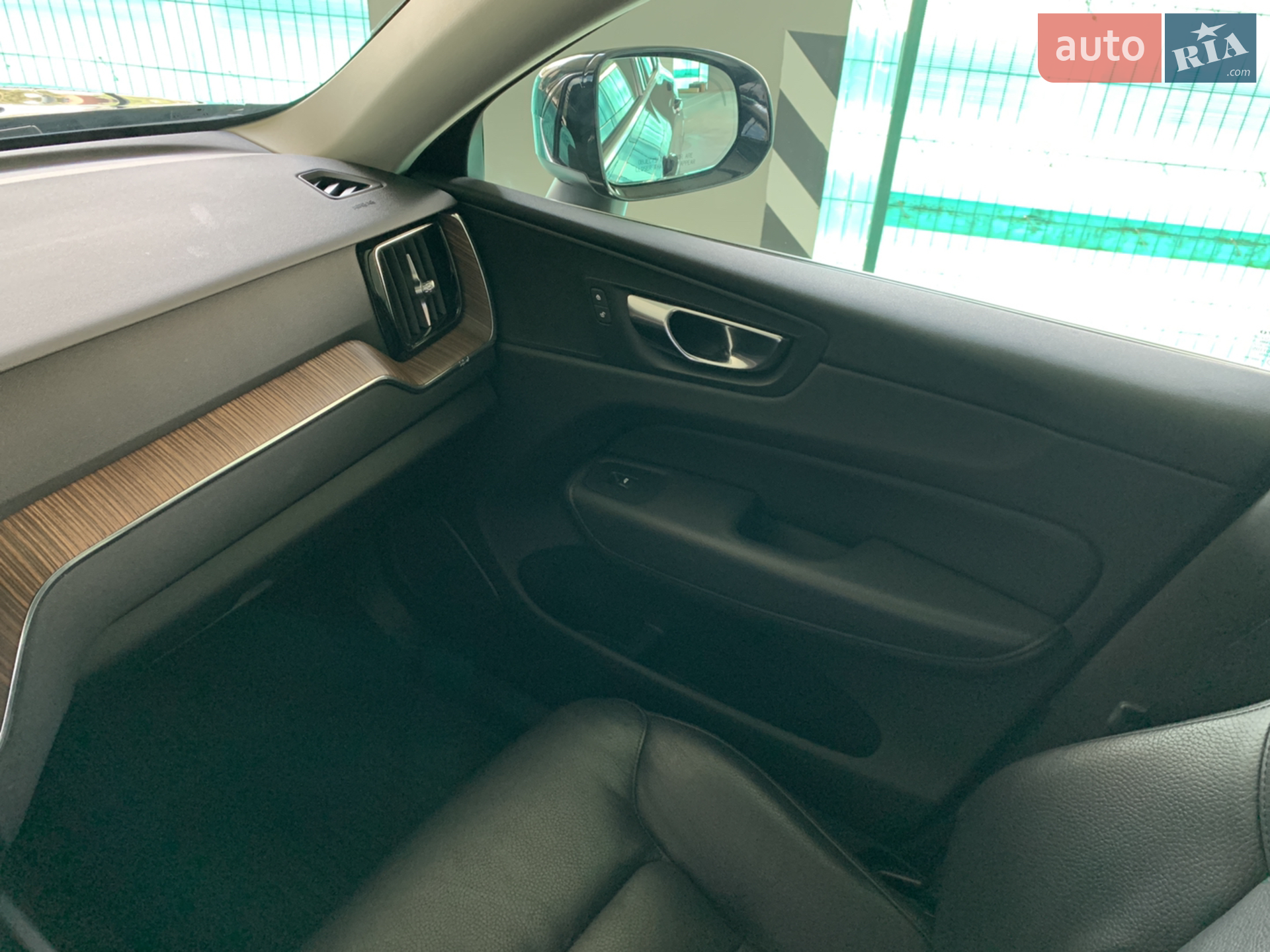 2021 Volvo XC60 - мініатюра 30