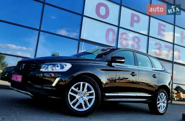 Внедорожник / Кроссовер Volvo XC60 2017 в 