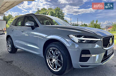 Внедорожник / Кроссовер Volvo XC60 2023 в 