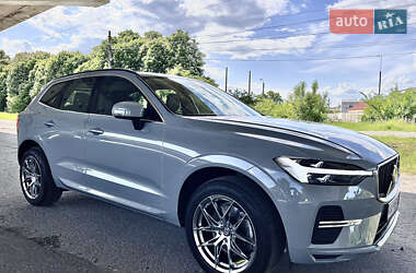 Внедорожник / Кроссовер Volvo XC60 2023 в 