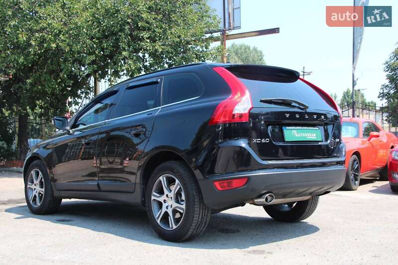 Внедорожник / Кроссовер Volvo XC60 2012 в Одессе