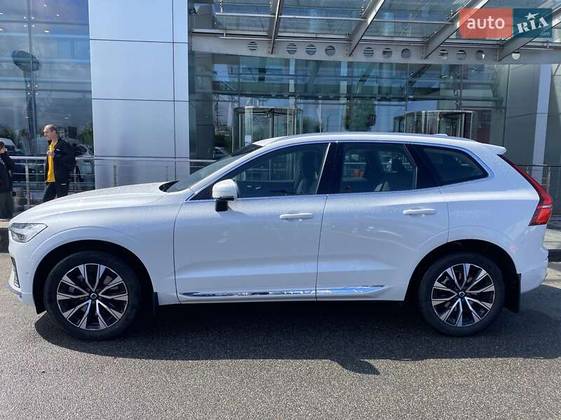 Внедорожник / Кроссовер Volvo XC60 2023 в Киеве