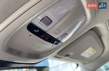 Внедорожник / Кроссовер Volvo XC60 2023 в 
