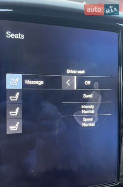 Внедорожник / Кроссовер Volvo XC60 2017 в 