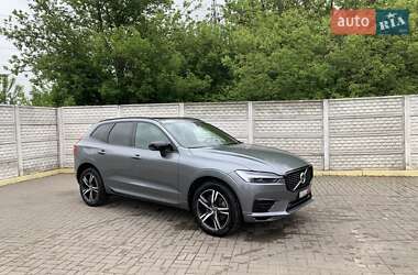 Внедорожник / Кроссовер Volvo XC60 2021 в 