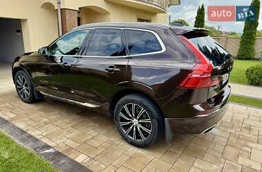 Внедорожник / Кроссовер Volvo XC60 2018 в 