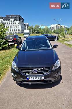 Позашляховик / Кросовер Volvo XC60 2016 в 