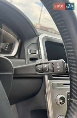 Внедорожник / Кроссовер Volvo XC60 2017 в 