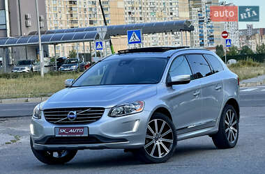 Внедорожник / Кроссовер Volvo XC60 2015 в 