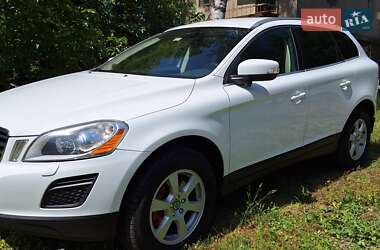 Внедорожник / Кроссовер Volvo XC60 2012 в Луцке