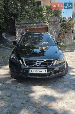 Внедорожник / Кроссовер Volvo XC60 2012 в 