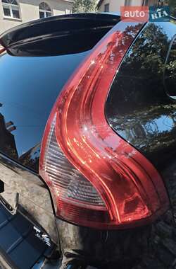 Внедорожник / Кроссовер Volvo XC60 2012 в 