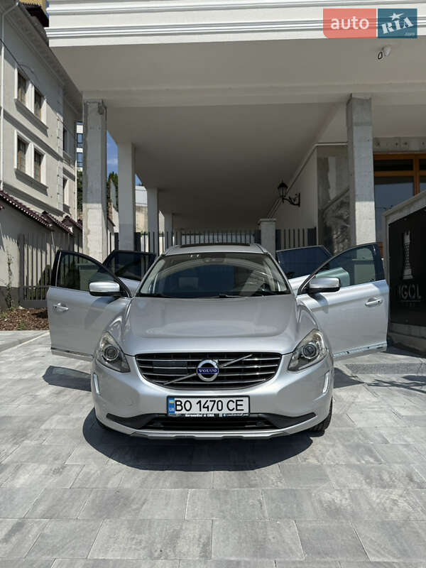 Позашляховик / Кросовер Volvo XC60 2016 в Тернополі
