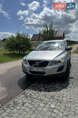 Внедорожник / Кроссовер Volvo XC60 2012 в Ровно