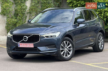 Внедорожник / Кроссовер Volvo XC60 2019 в 