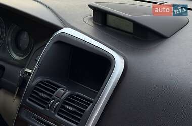Внедорожник / Кроссовер Volvo XC60 2009 в 