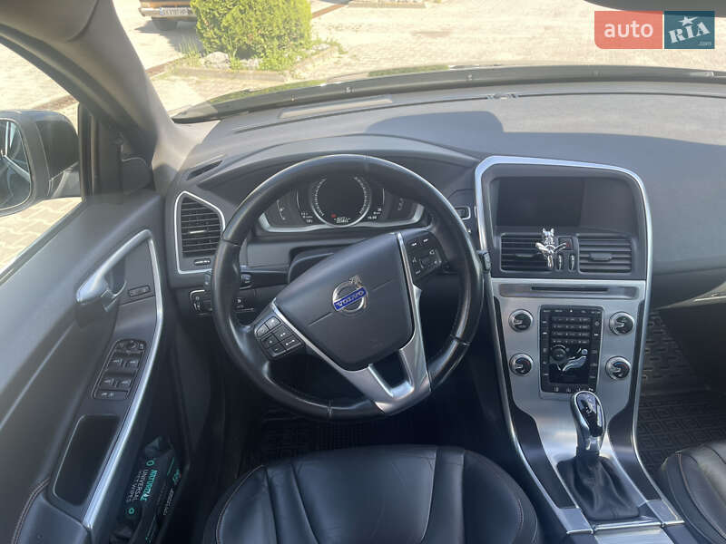 Внедорожник / Кроссовер Volvo XC60 2014 в Черновцах фото 11 Внедорожник / Кроссовер Volvo XC60 2014 в Черновцах