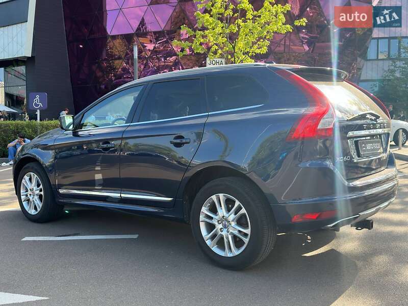 Позашляховик / Кросовер Volvo XC60 2013 в Києві