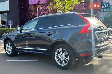 Внедорожник / Кроссовер Volvo XC60 2013 в 