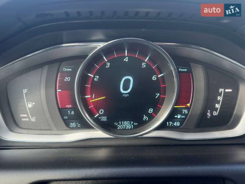 Позашляховик / Кросовер Volvo XC60 2013 в Києві