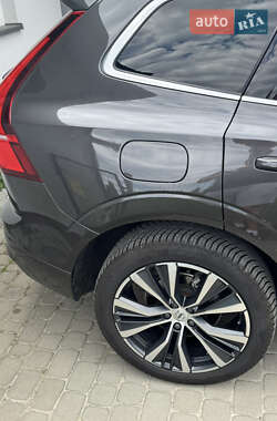 Внедорожник / Кроссовер Volvo XC60 2021 в 