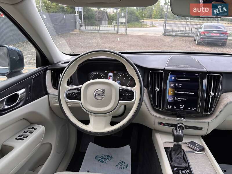 Внедорожник / Кроссовер Volvo XC60 2021 в Львове
