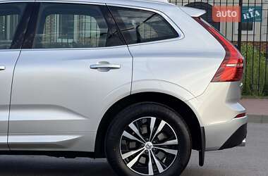 Внедорожник / Кроссовер Volvo XC60 2020 в 