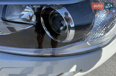 Внедорожник / Кроссовер Volvo XC60 2016 в 