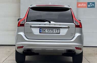 Внедорожник / Кроссовер Volvo XC60 2015 в 