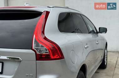 Внедорожник / Кроссовер Volvo XC60 2015 в 