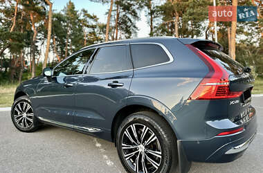 Внедорожник / Кроссовер Volvo XC60 2021 в 