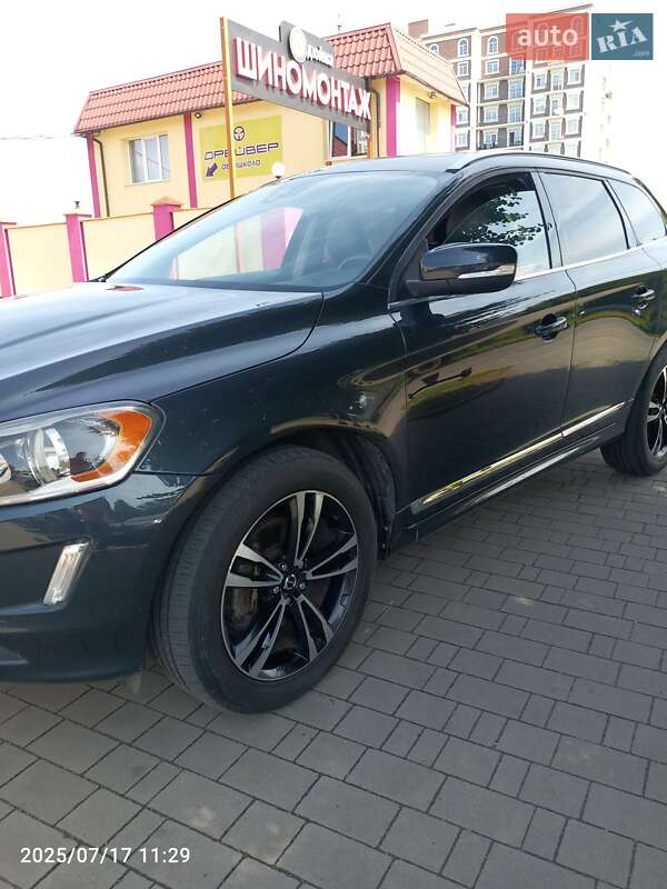 Volvo XC60 2015