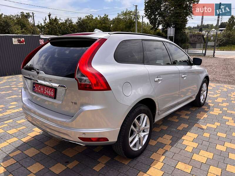 Позашляховик / Кросовер Volvo XC60 2017 в Львові