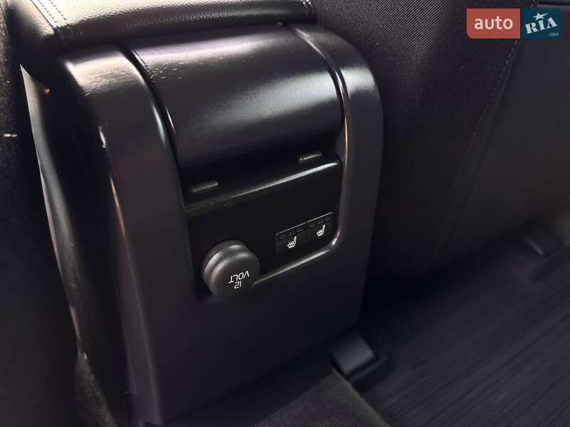 Позашляховик / Кросовер Volvo XC60 2017 в Львові