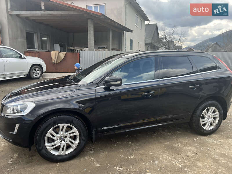 Позашляховик / Кросовер Volvo XC60 2015 в Міжгір'ї