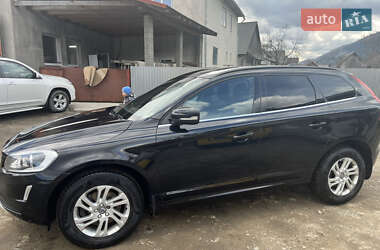Внедорожник / Кроссовер Volvo XC60 2015 в 