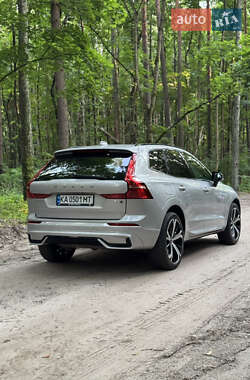 Внедорожник / Кроссовер Volvo XC60 2021 в 