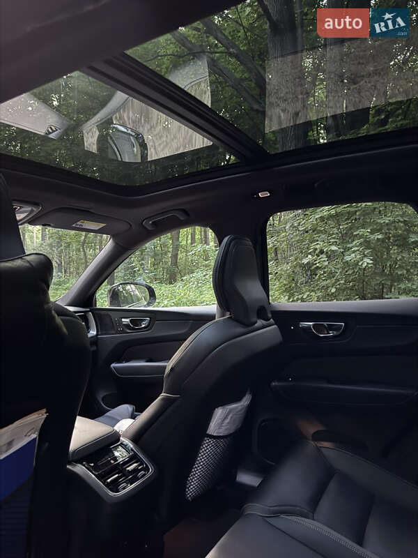 Внедорожник / Кроссовер Volvo XC60 2021 в Харькове фото 28 Внедорожник / Кроссовер Volvo XC60 2021 в Харькове