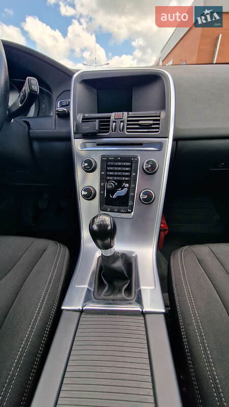 Позашляховик / Кросовер Volvo XC60 2017 в Броварах