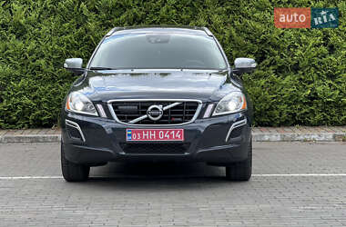 Внедорожник / Кроссовер Volvo XC60 2013 в 