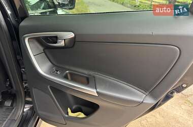 Внедорожник / Кроссовер Volvo XC60 2014 в 