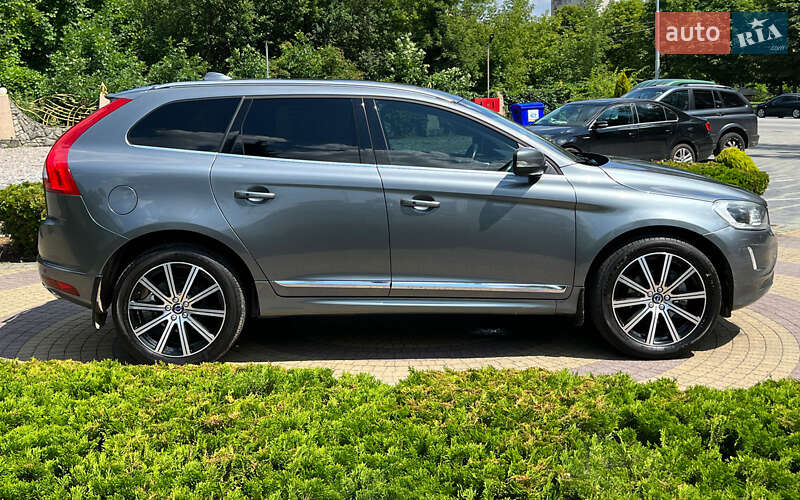 Позашляховик / Кросовер Volvo XC60 2017 в Львові