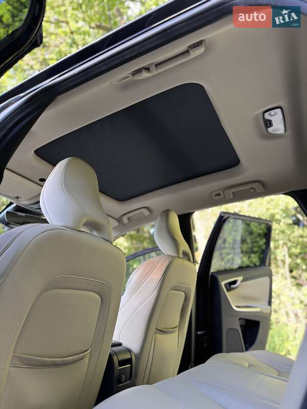 Внедорожник / Кроссовер Volvo XC60 2015 в Тернополе фото 24 Внедорожник / Кроссовер Volvo XC60 2015 в Тернополе