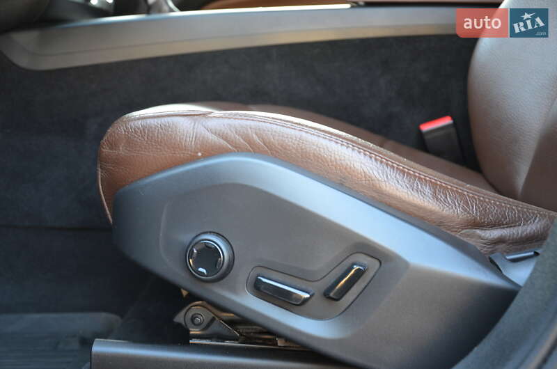 Внедорожник / Кроссовер Volvo XC60 2018 в Киеве фото 23 Внедорожник / Кроссовер Volvo XC60 2018 в Киеве