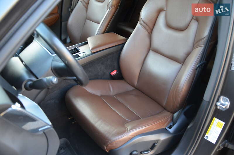 Внедорожник / Кроссовер Volvo XC60 2018 в Киеве фото 26 Внедорожник / Кроссовер Volvo XC60 2018 в Киеве
