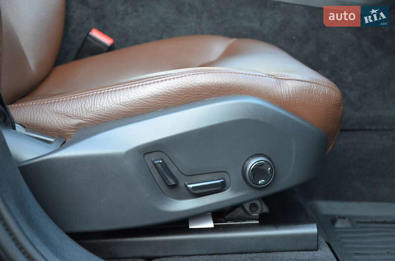 Внедорожник / Кроссовер Volvo XC60 2018 в Киеве фото 41 Внедорожник / Кроссовер Volvo XC60 2018 в Киеве
