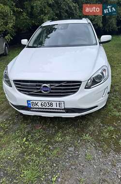 Позашляховик / Кросовер Volvo XC60 2017 в Рівному