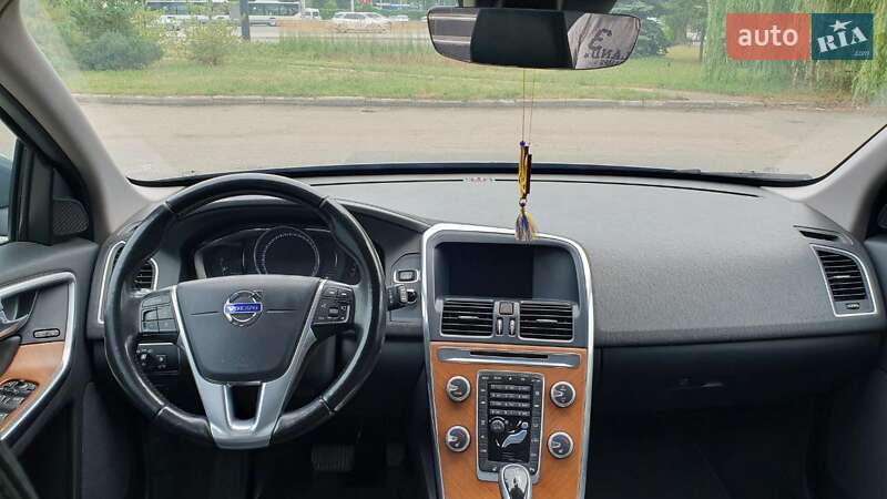 Внедорожник / Кроссовер Volvo XC60 2016 в Киеве фото 8 Внедорожник / Кроссовер Volvo XC60 2016 в Киеве