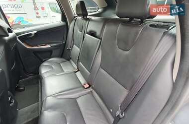 Внедорожник / Кроссовер Volvo XC60 2016 в 